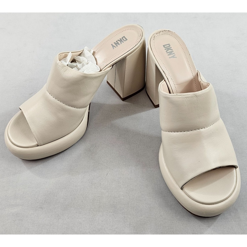 DKNY Benedetta Peep Toe Mules Cream Leather Block Heels Italy Womens 10 K2399725
